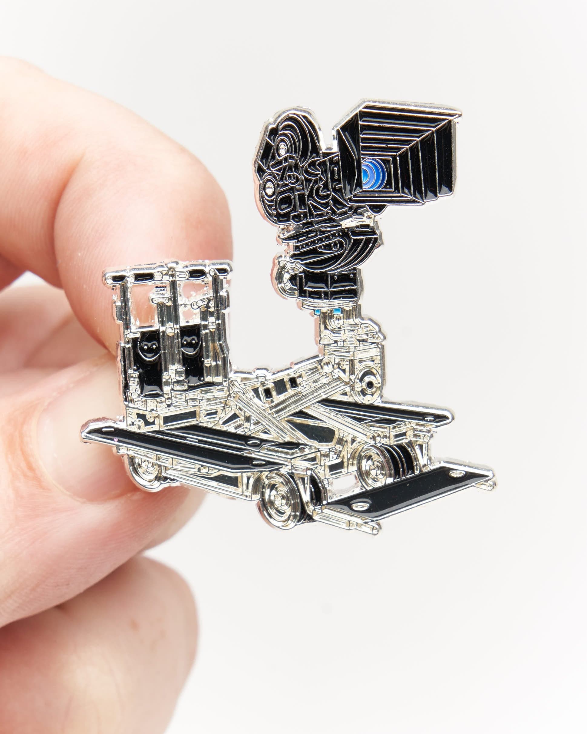 Dolly with Cinema Movie Camera Pin - Image 6