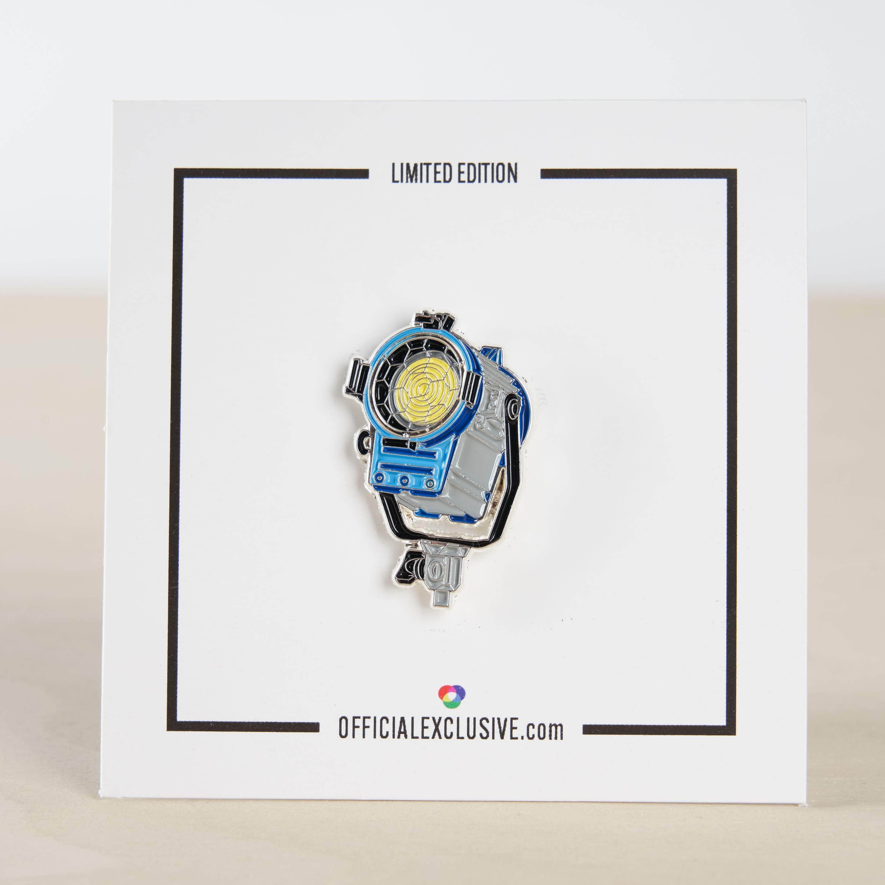 Cinema Light Pin - Yellow Bulb Variant - Image 5