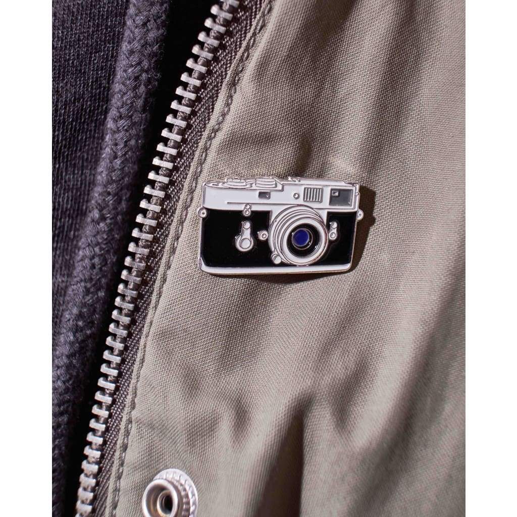 Classic Rangefinder Camera Pin - Image 4