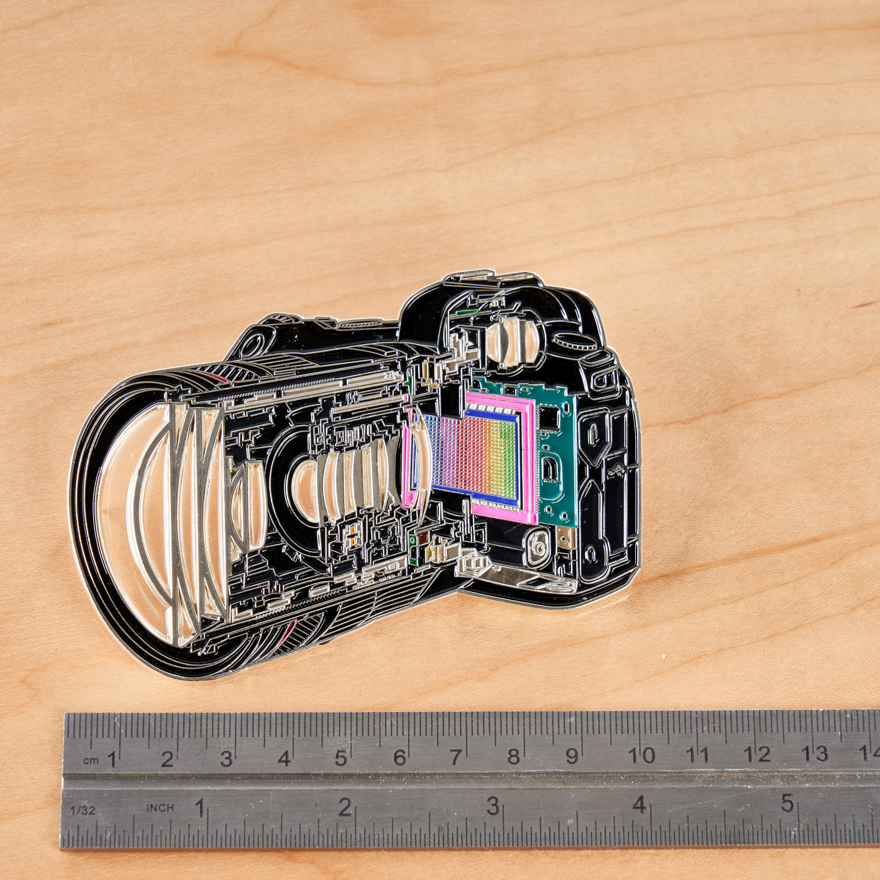 DSLR Cross Section Pin with Transparent Lens - Image 3