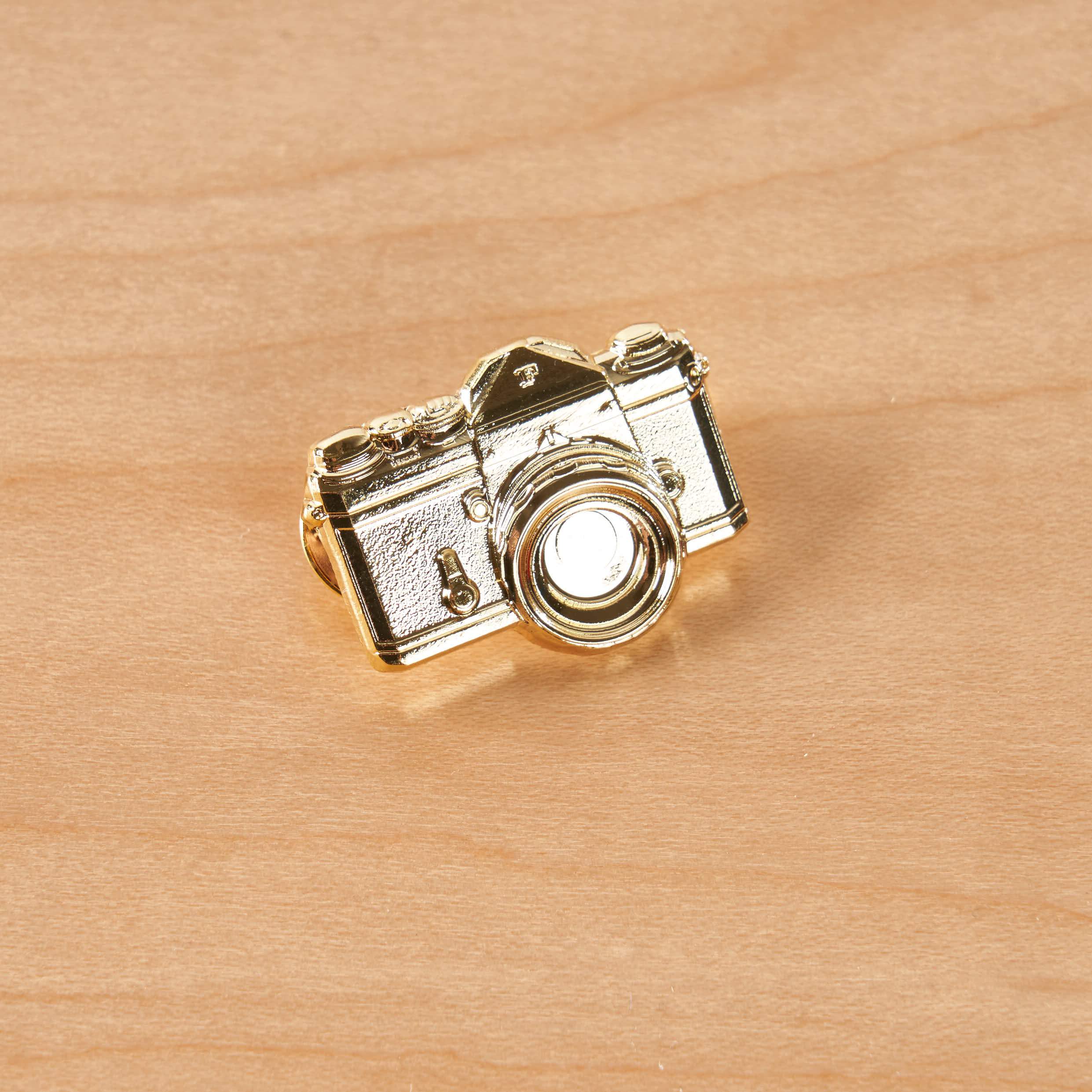 SLR 3D Gold Camera Pin - Image 5