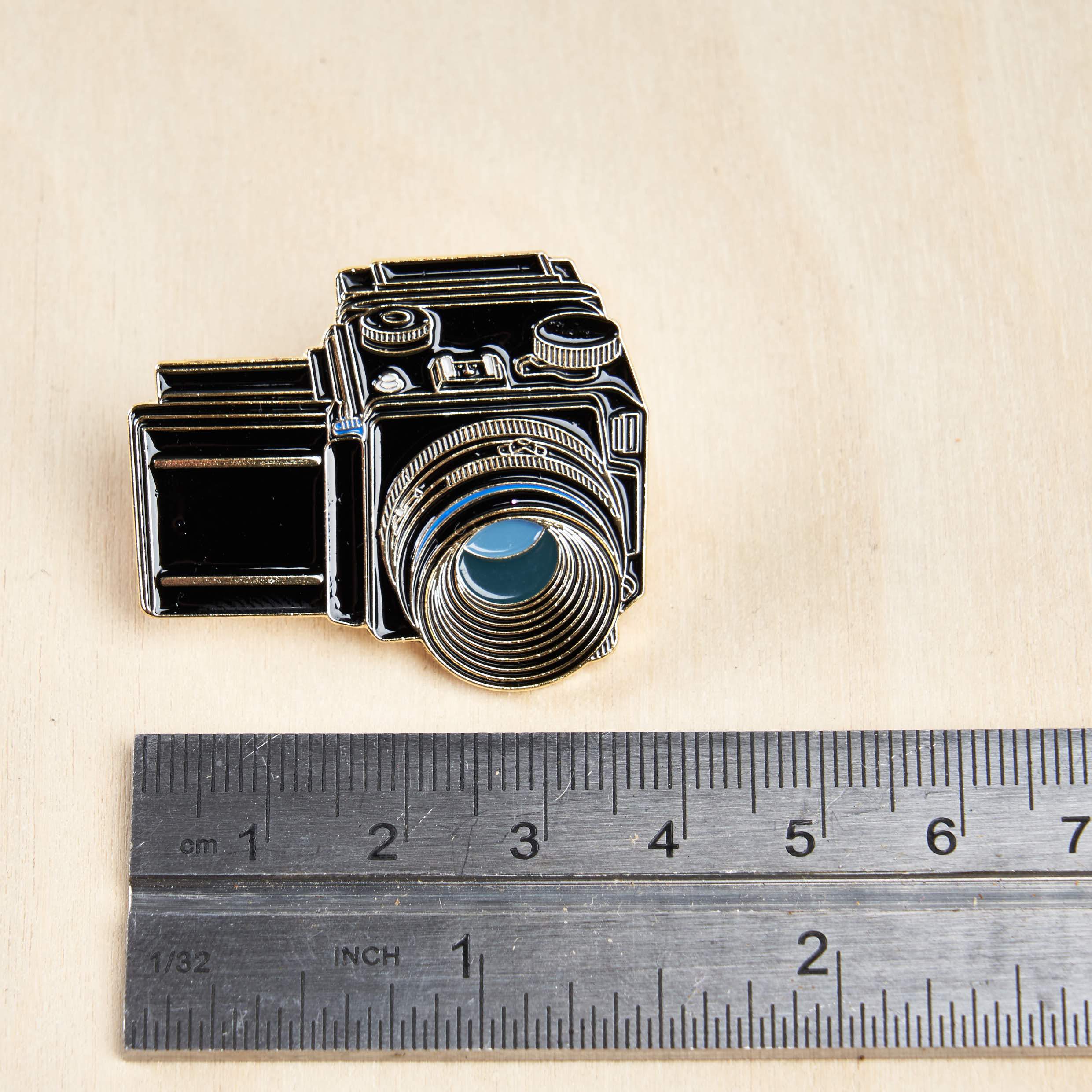 Medium Format Camera #5 Pin Gold Variant - Image 5