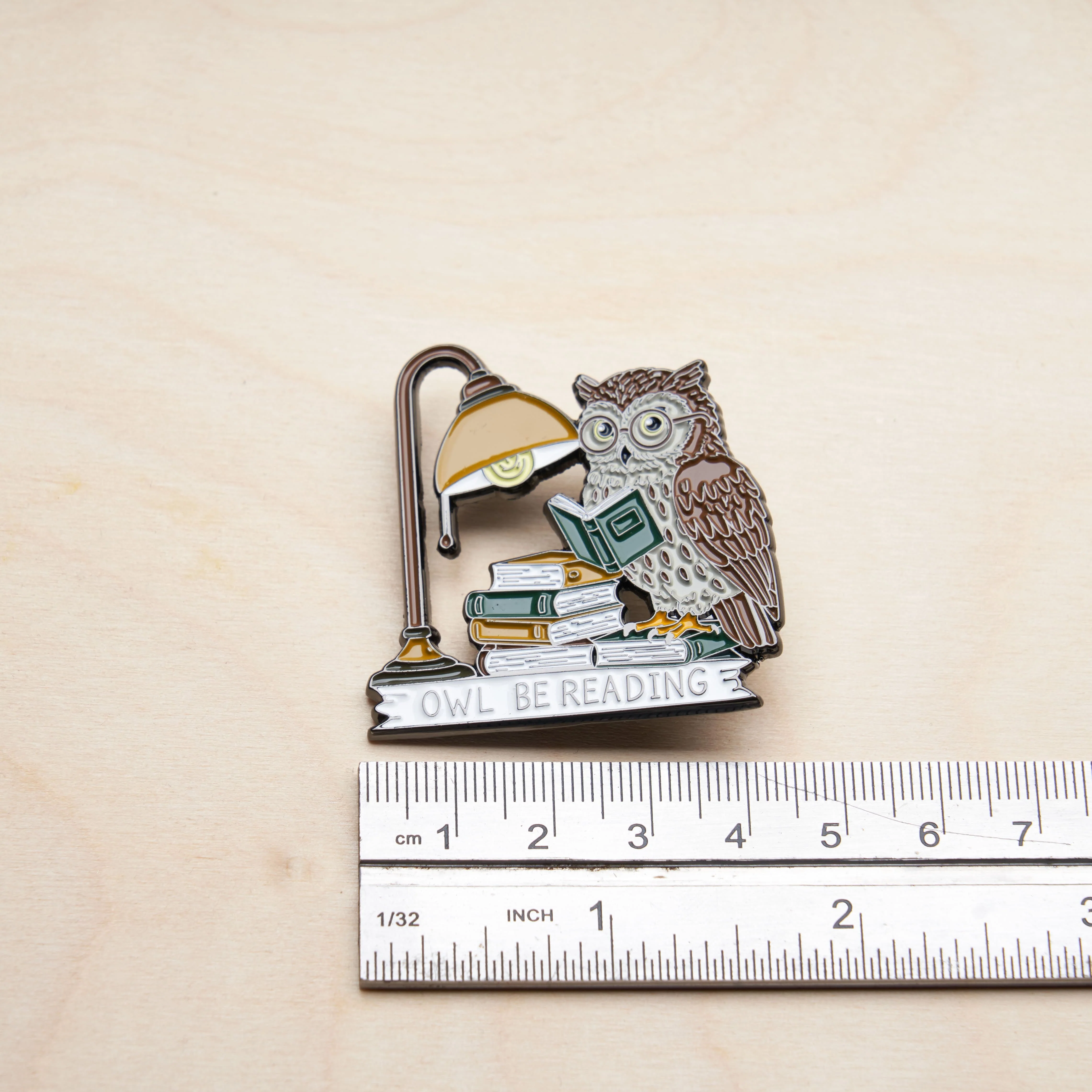 Owl Be Reading Pin - Image 3