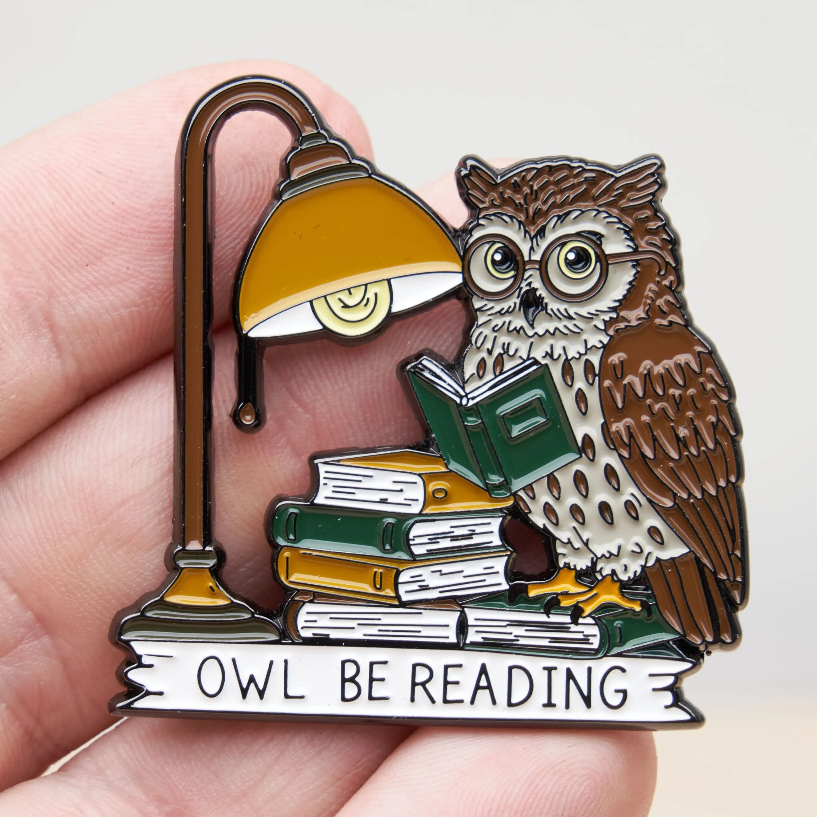 Owl Be Reading Pin - Image 5