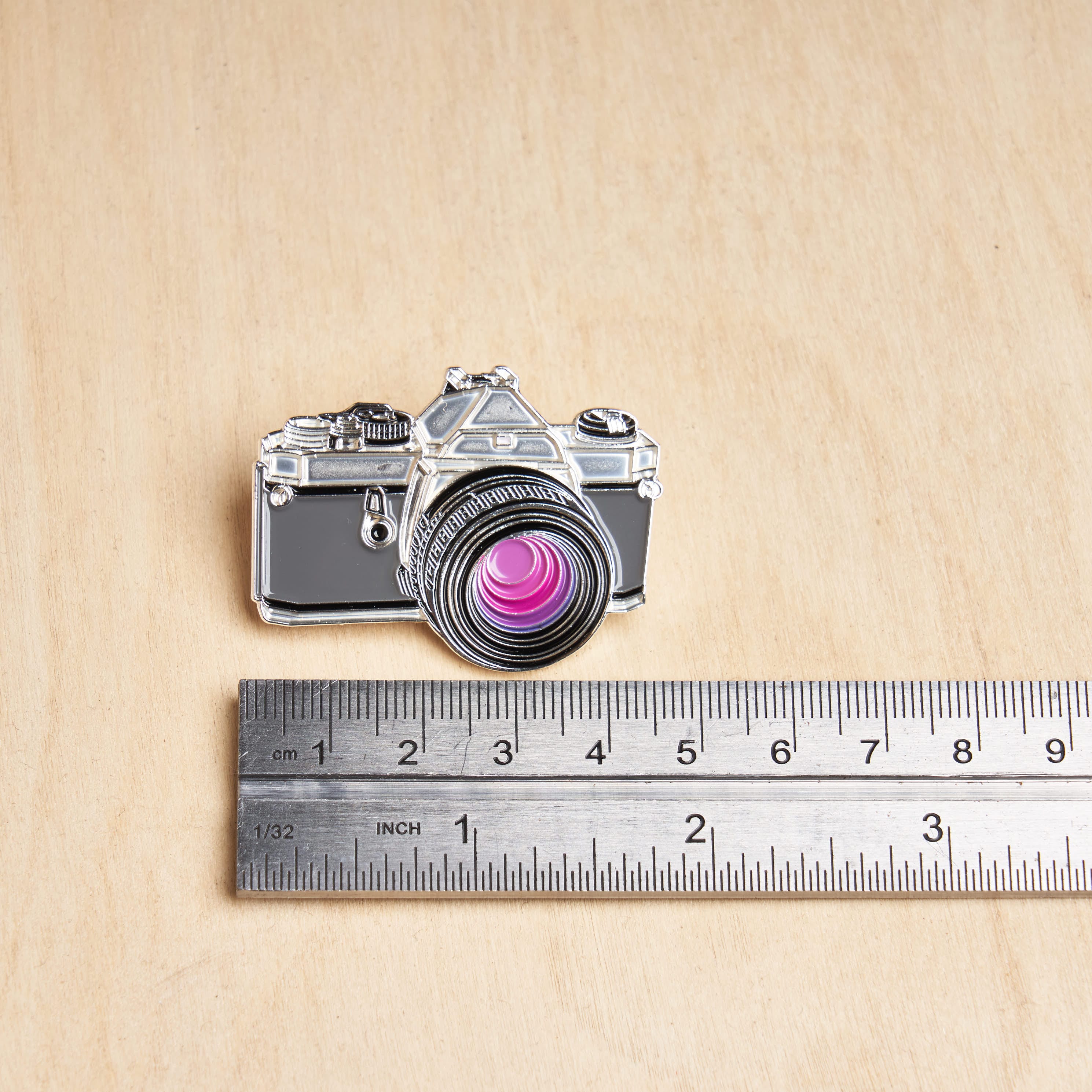 SLR Camera Pin #7 - Image 3