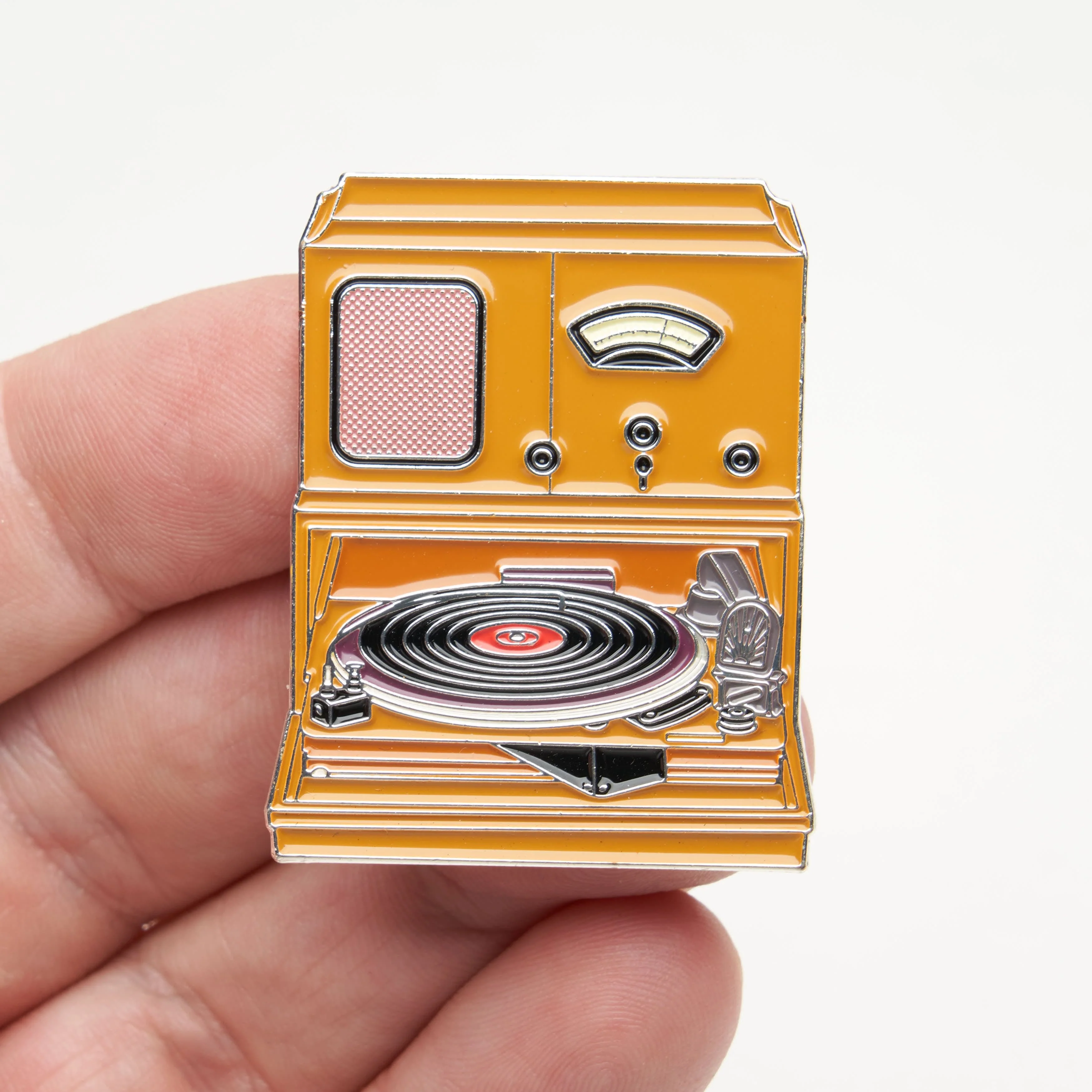 Retro Wooden Record Player Pin - Image 2