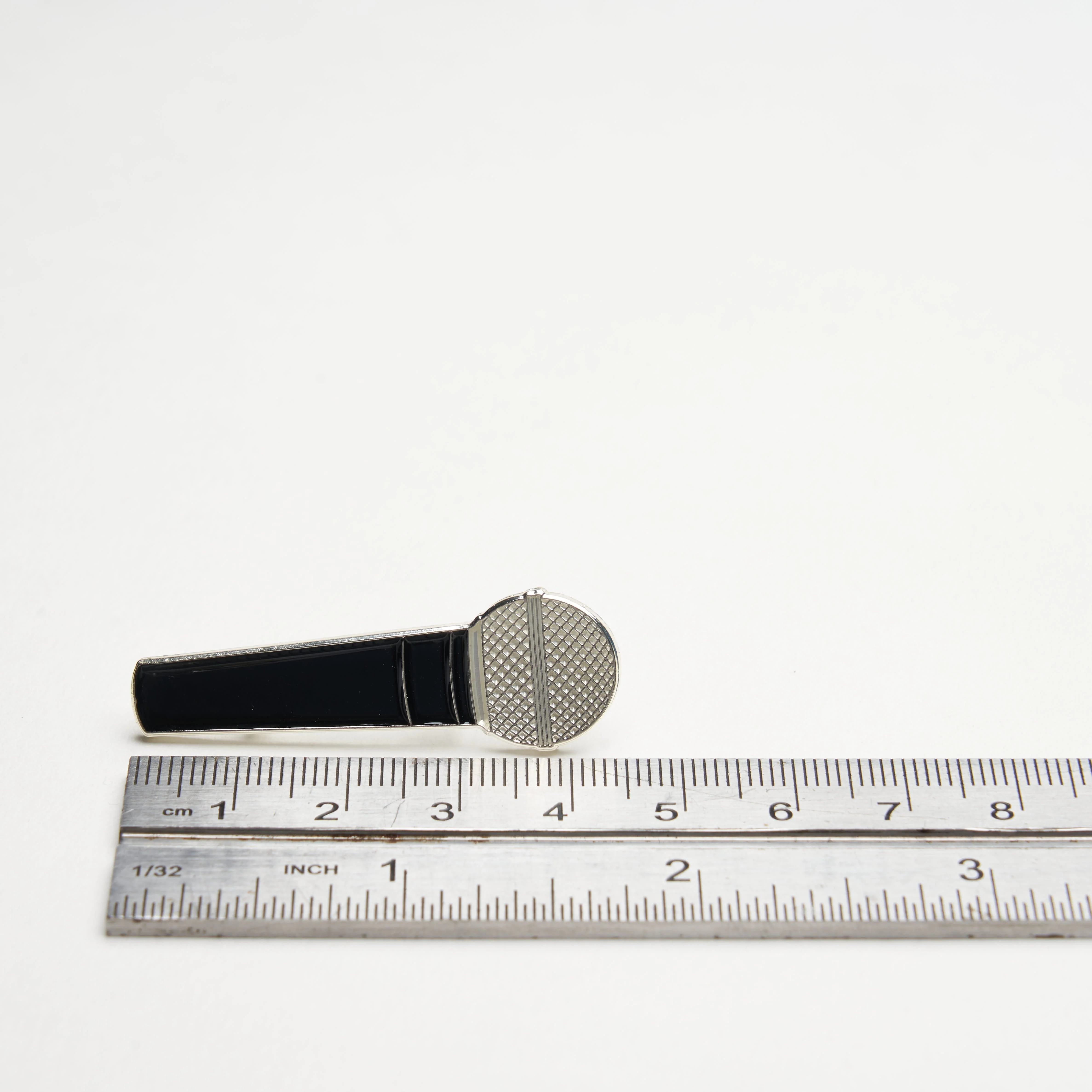 Dynamic Microphone Pin - Image 5